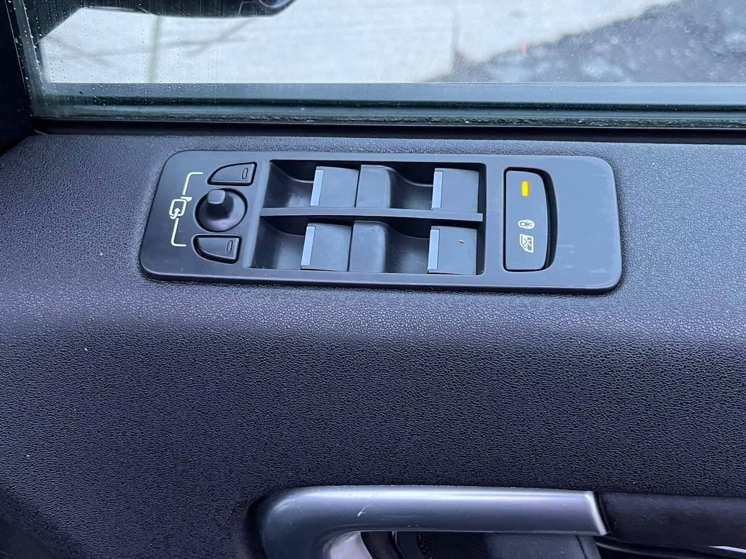 Used Land Rover Discovery Sport 2016 for sale - 76689086: Photo 20