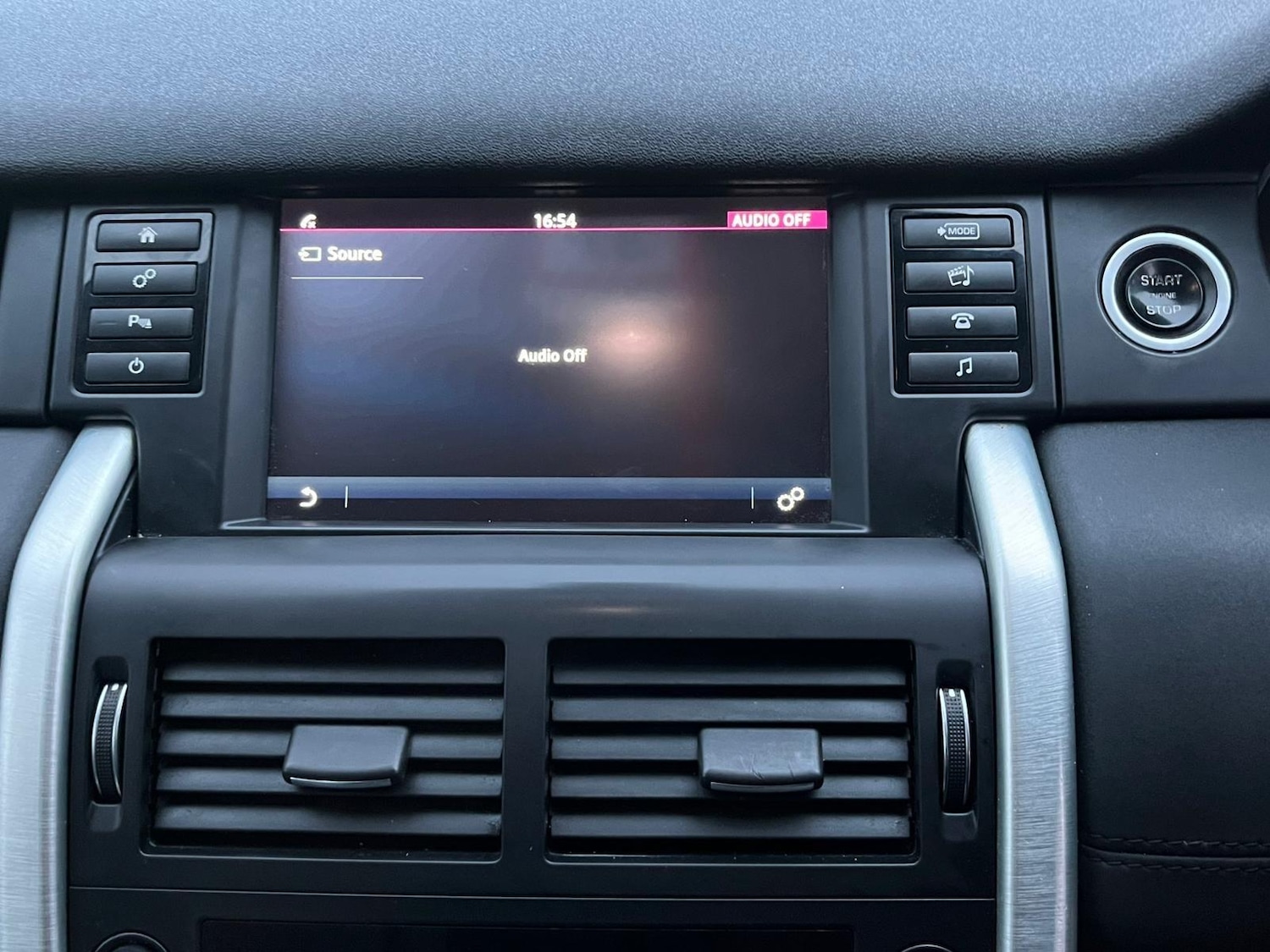 Used Land Rover Discovery Sport 2016 for sale - 76689086: Photo 38