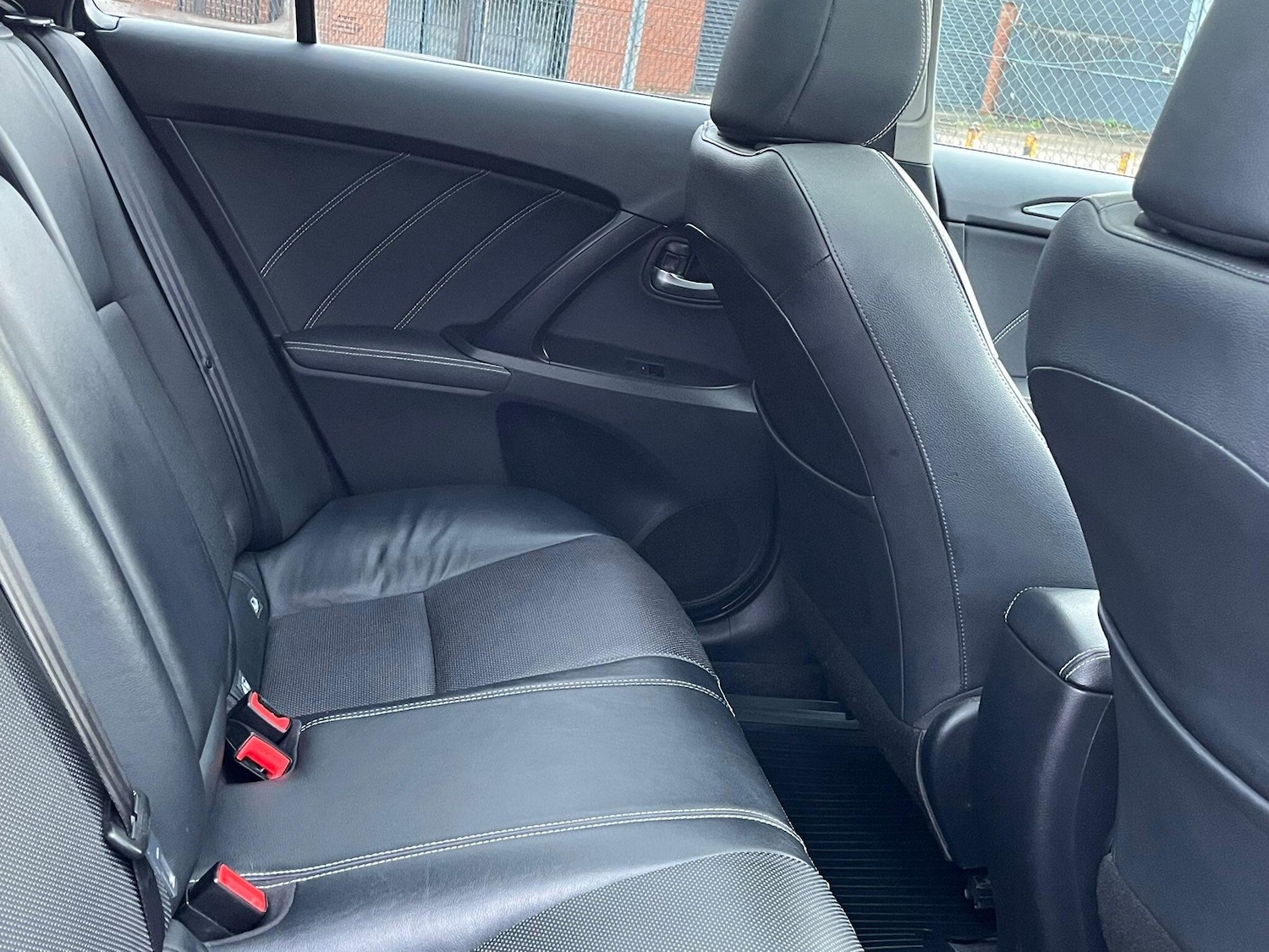 Used Toyota Avensis 2015 for sale - 76667143: Photo 16