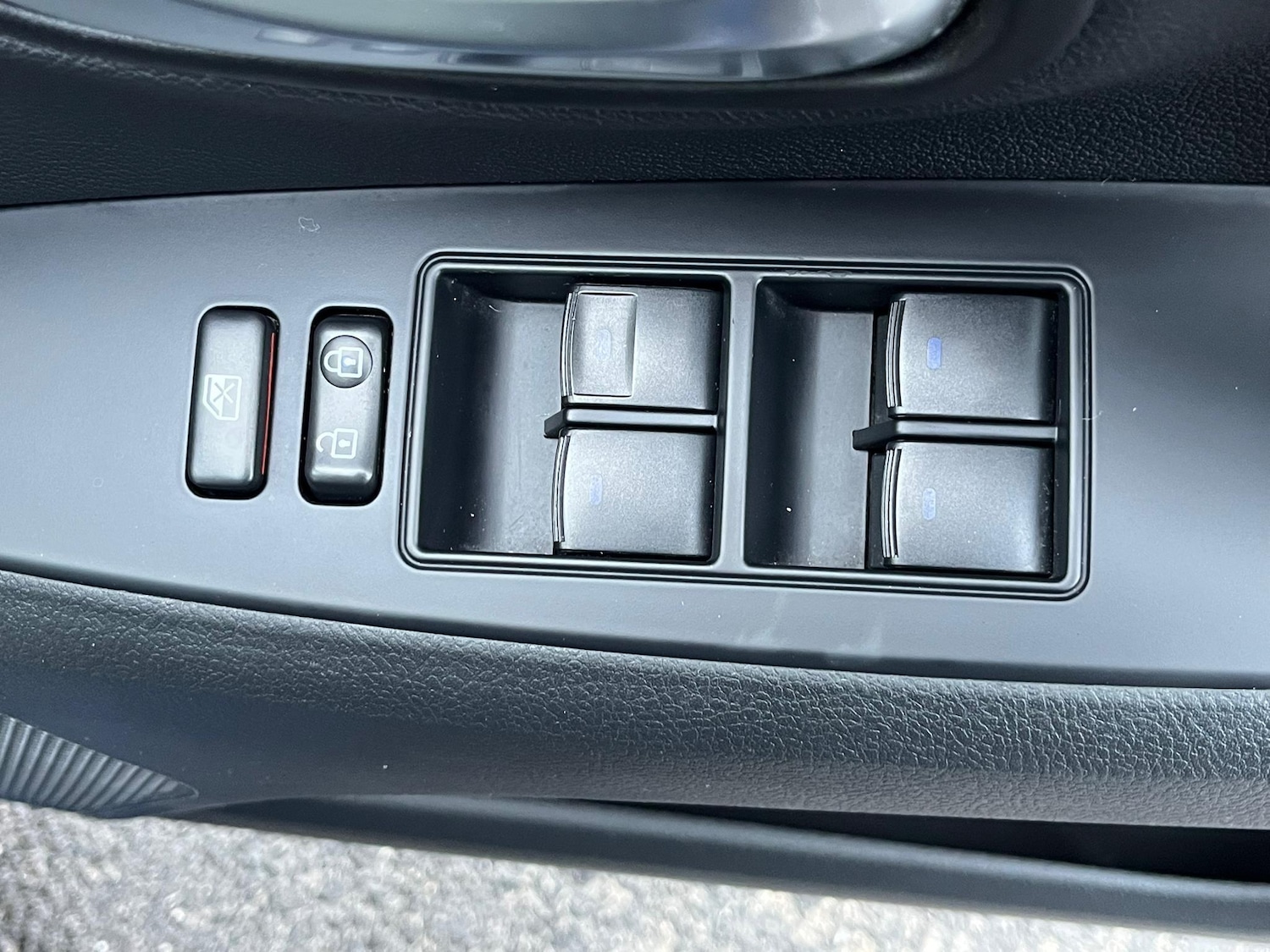 Used Toyota Avensis 2015 for sale - 76667143: Photo 18