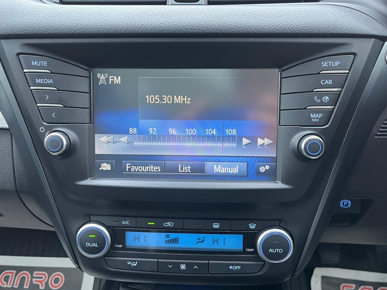 Used Toyota Avensis 2015 for sale - 76667143: Photo 30