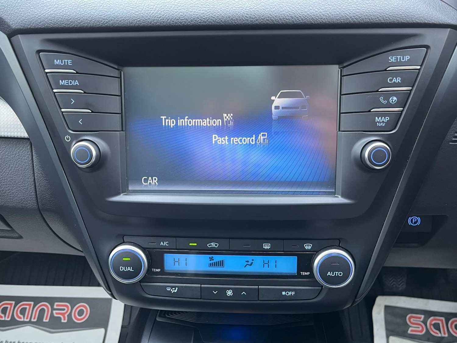 Used Toyota Avensis 2015 for sale - 76667143: Photo 33