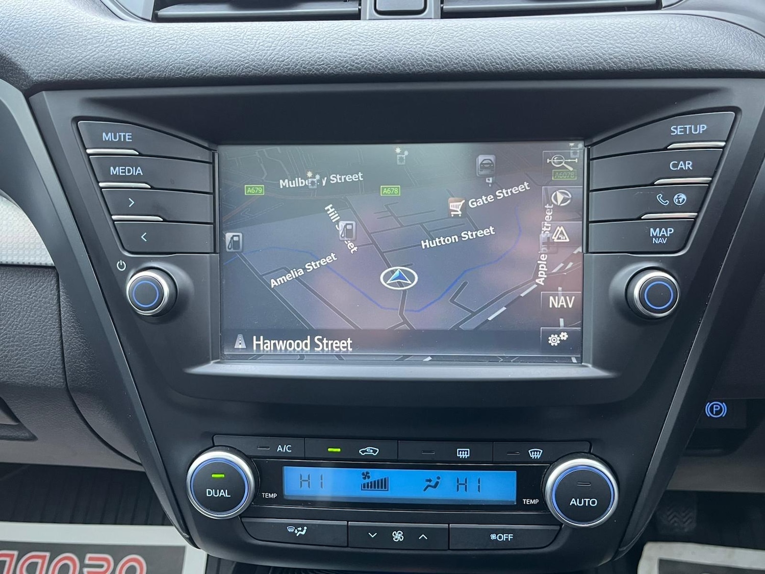 Used Toyota Avensis 2015 for sale - 76667143: Photo 34