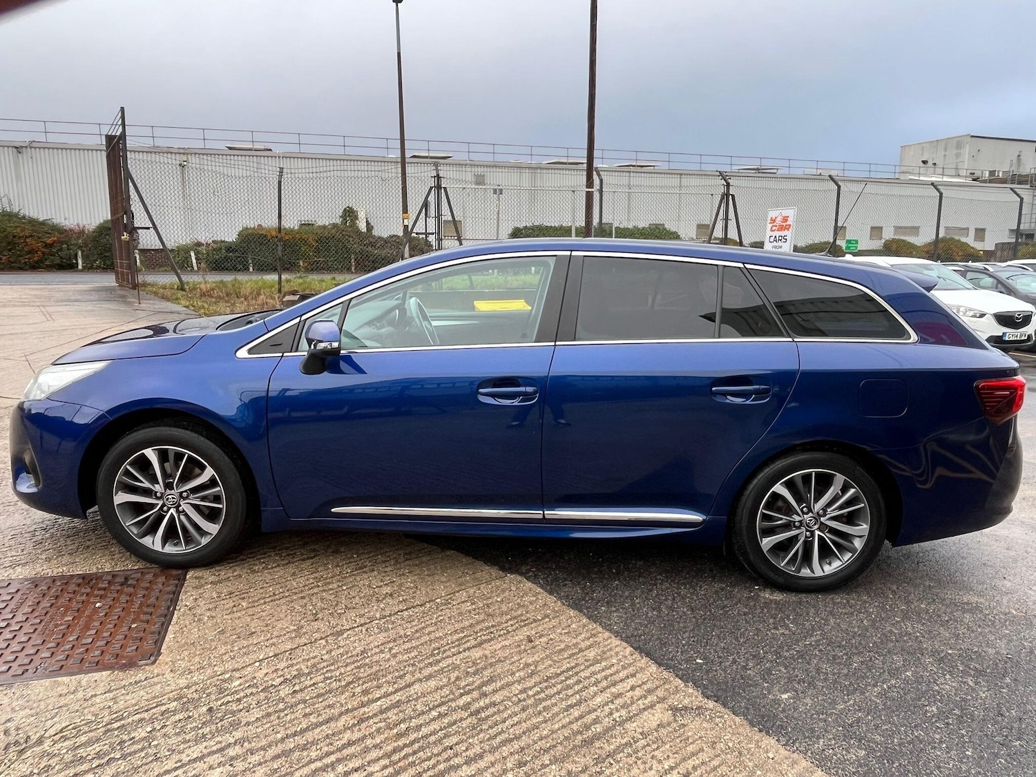 Used Toyota Avensis 2015 for sale - 76667143: Photo 6