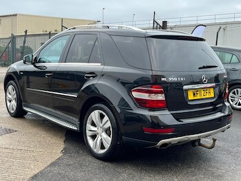 Used Mercedes-Benz M Class 2011 for sale - 77807715: Photo