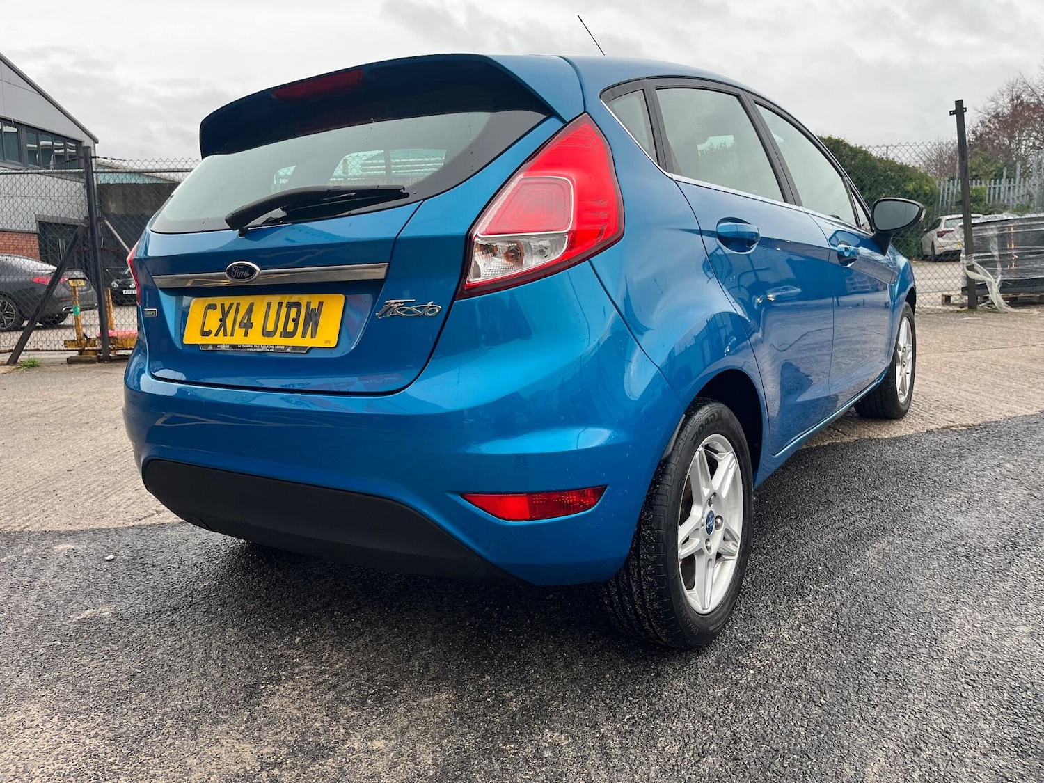 Used Ford Fiesta 2014 for sale - 76657107: Photo 10