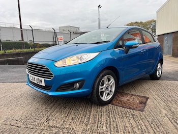 Used Ford Fiesta 2014 for sale - 76657107: Photo