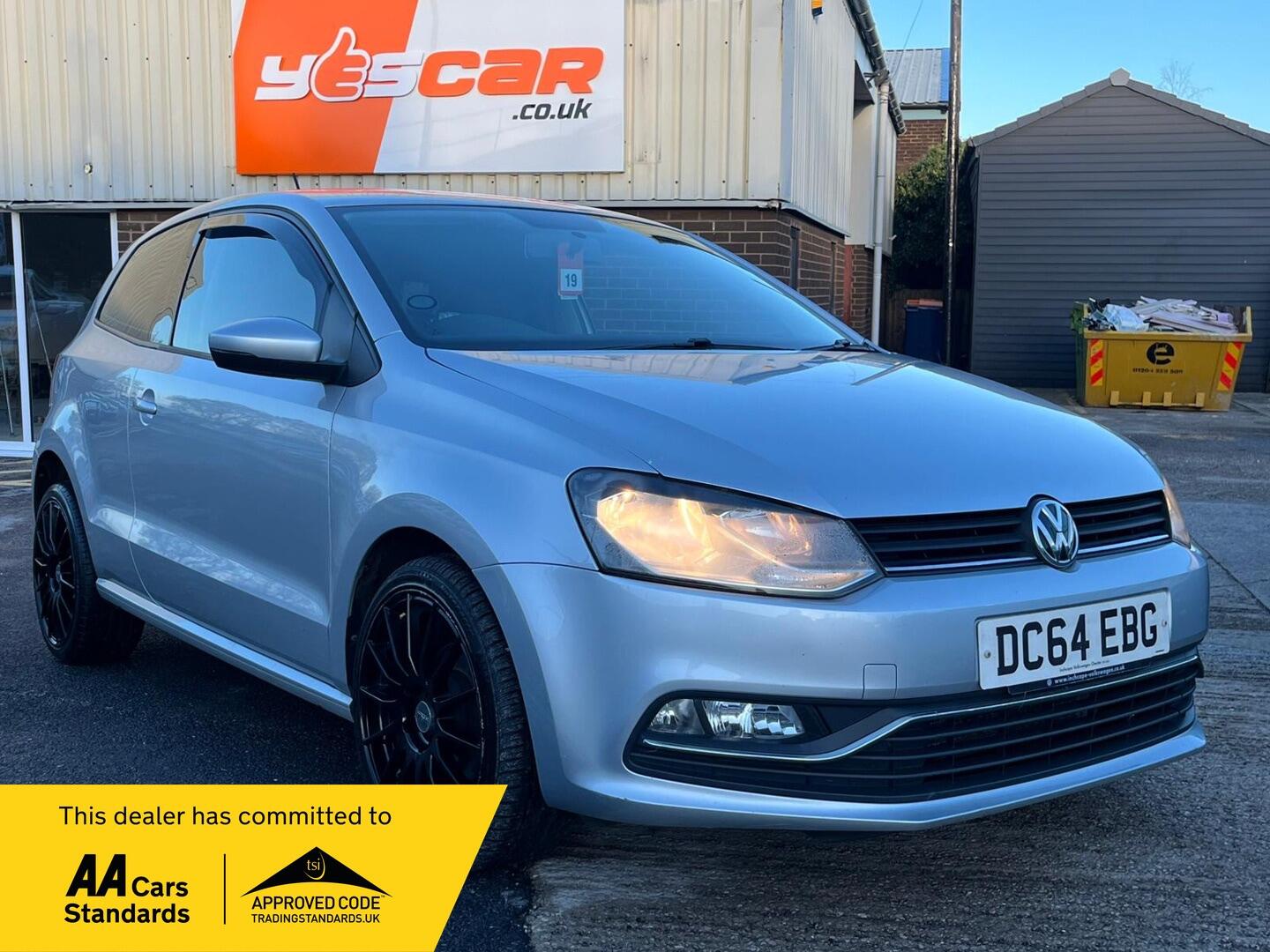 Used Volkswagen Polo 2015 for sale - 76781081: Photo 1