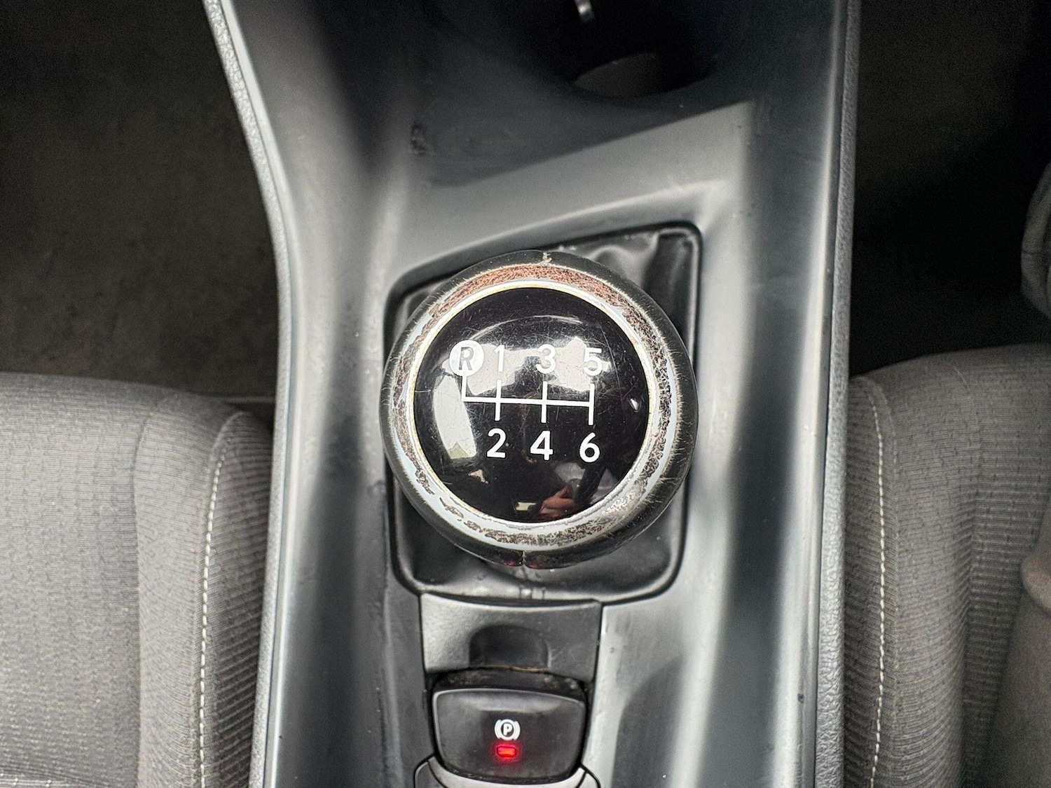 Used Toyota C-HR 2017 for sale - 77633902: Photo 11