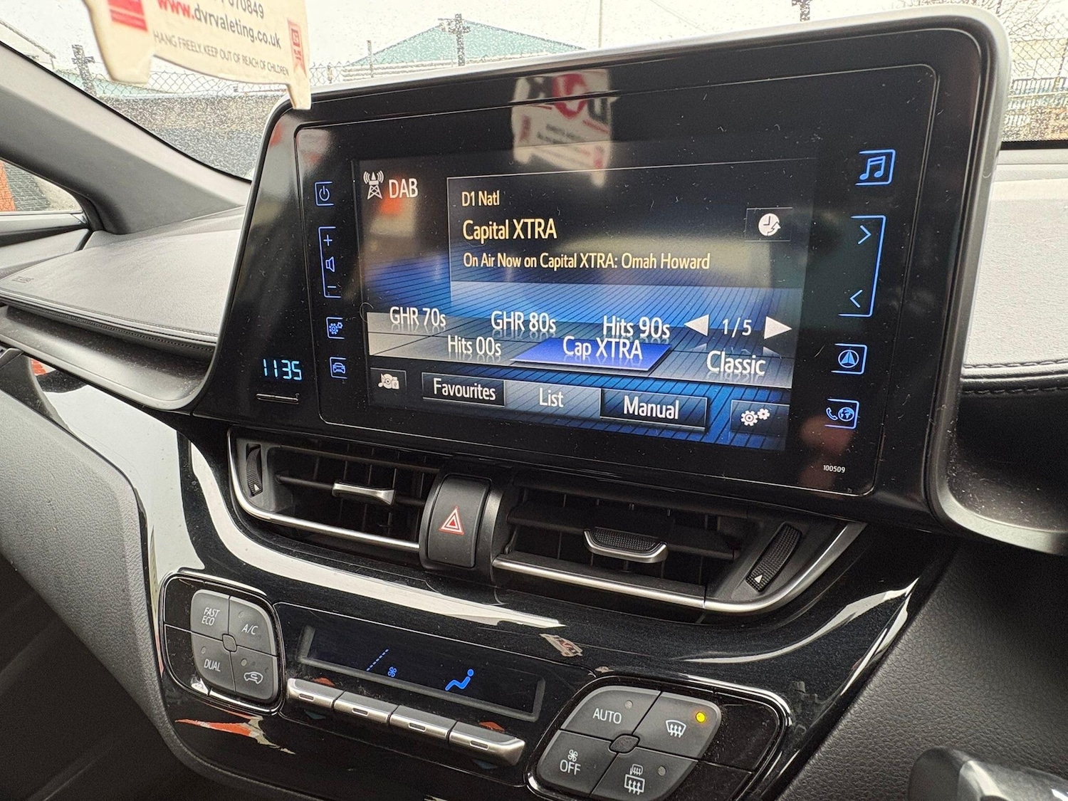 Used Toyota C-HR 2017 for sale - 77633902: Photo 17