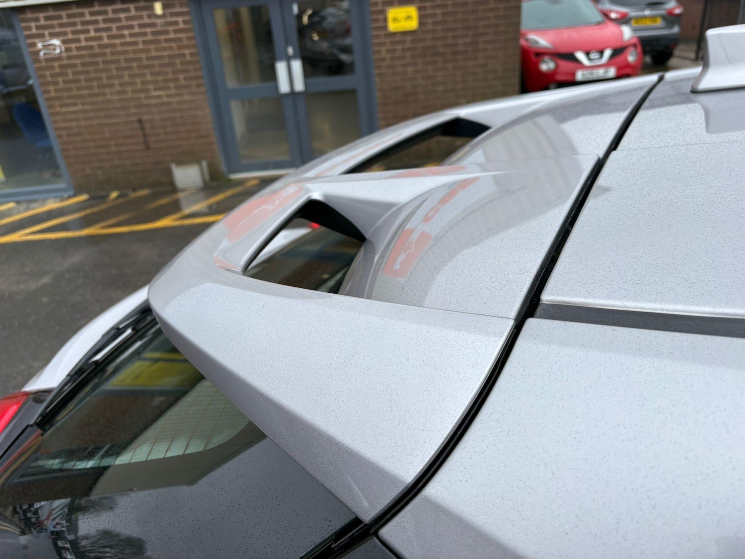 Used Toyota C-HR 2017 for sale - 77633902: Photo 32