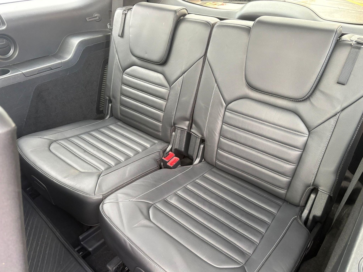 Used Ford Galaxy 2017 for sale - 78048199: Photo 19