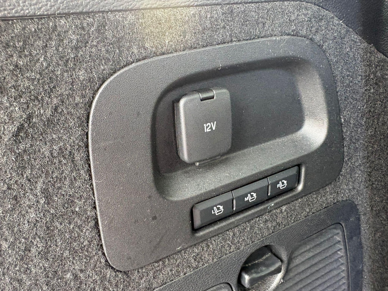 Used Ford Galaxy 2017 for sale - 78048199: Photo 31