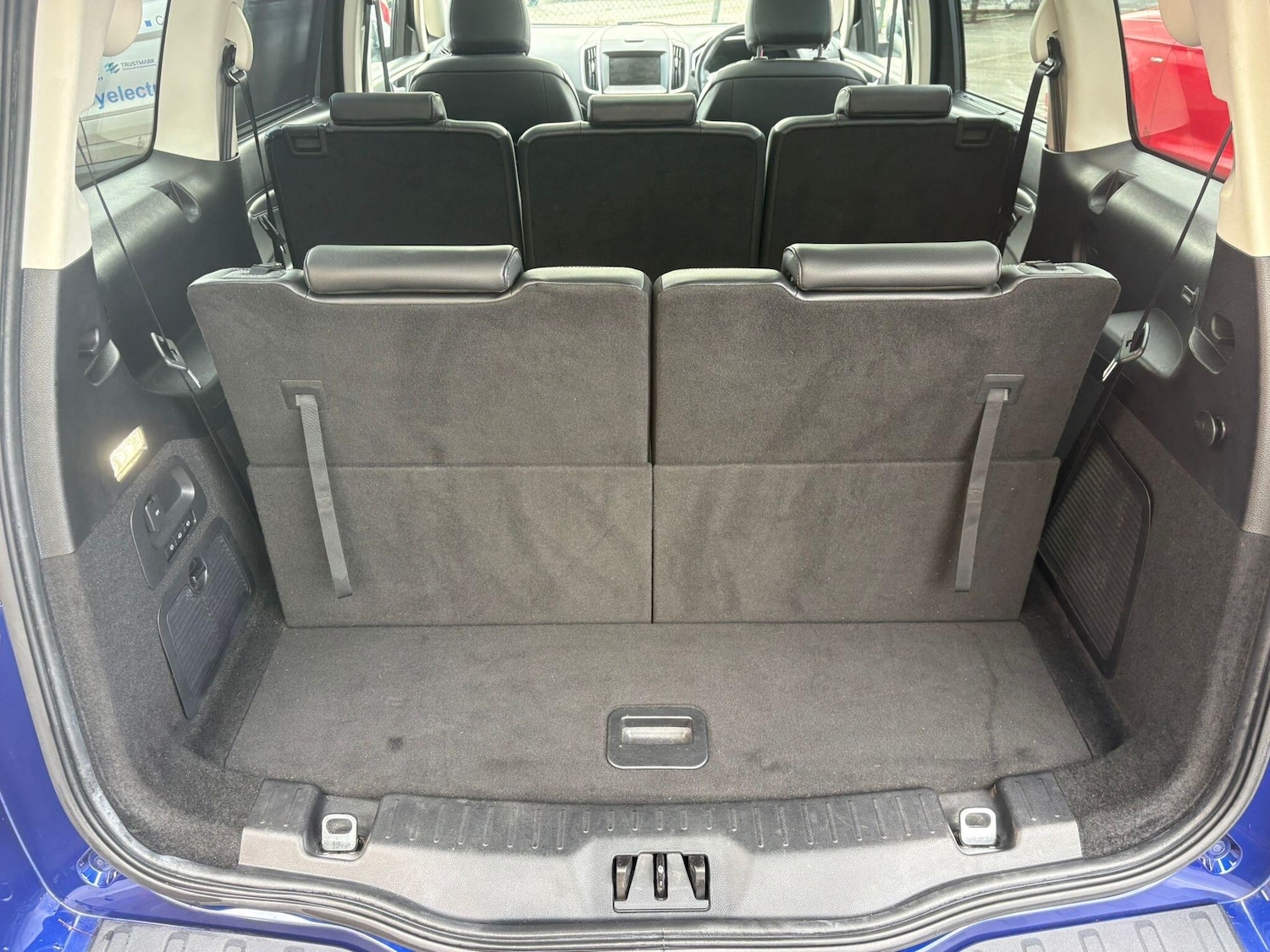 Used Ford Galaxy 2017 for sale - 78048199: Photo 55