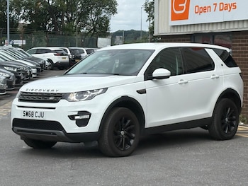 Used Land Rover Discovery Sport 2018 for sale - 79440503: Photo