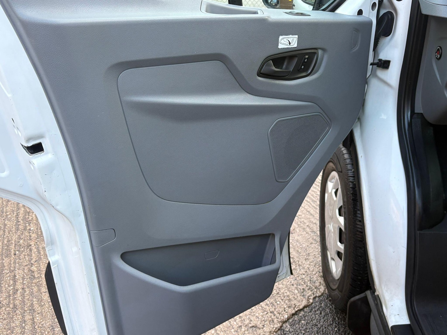 Used Ford Transit 2017 for sale - 76887348: Photo 55