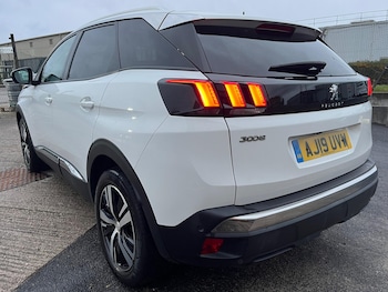 Used Peugeot 3008 2019 for sale - 76666618: Photo