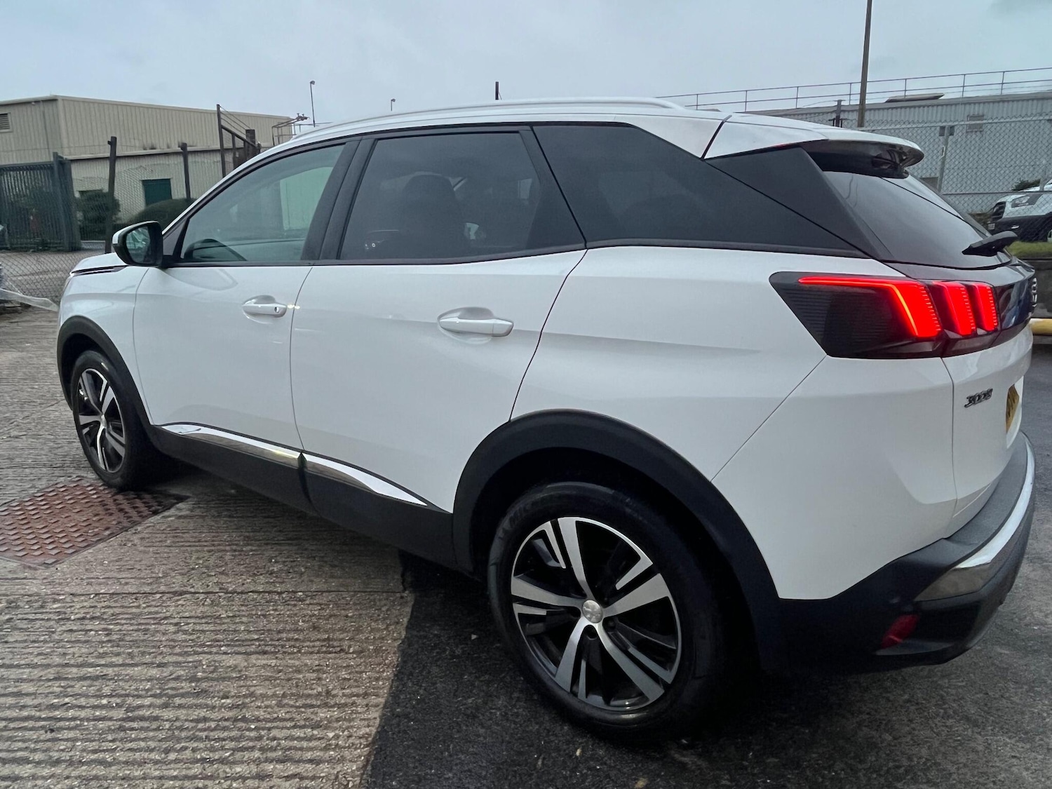 Used Peugeot 3008 2019 for sale - 76666618: Photo 6