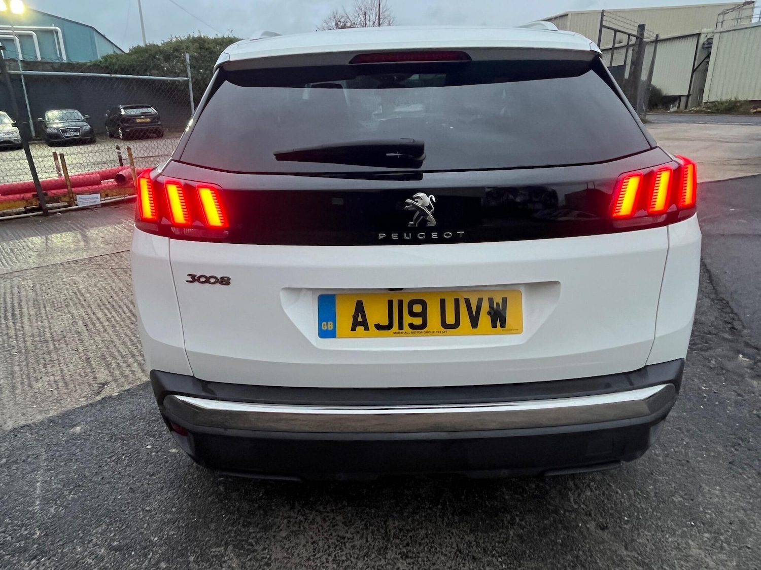 Used Peugeot 3008 2019 for sale - 76666618: Photo 8