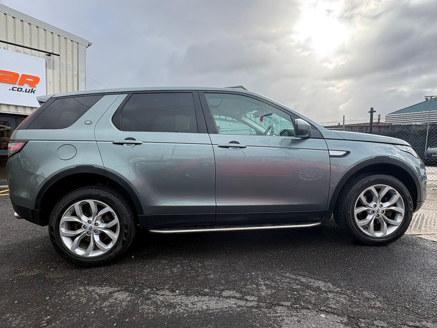 Used Land Rover Discovery Sport for sale - 78115881: Photo 12