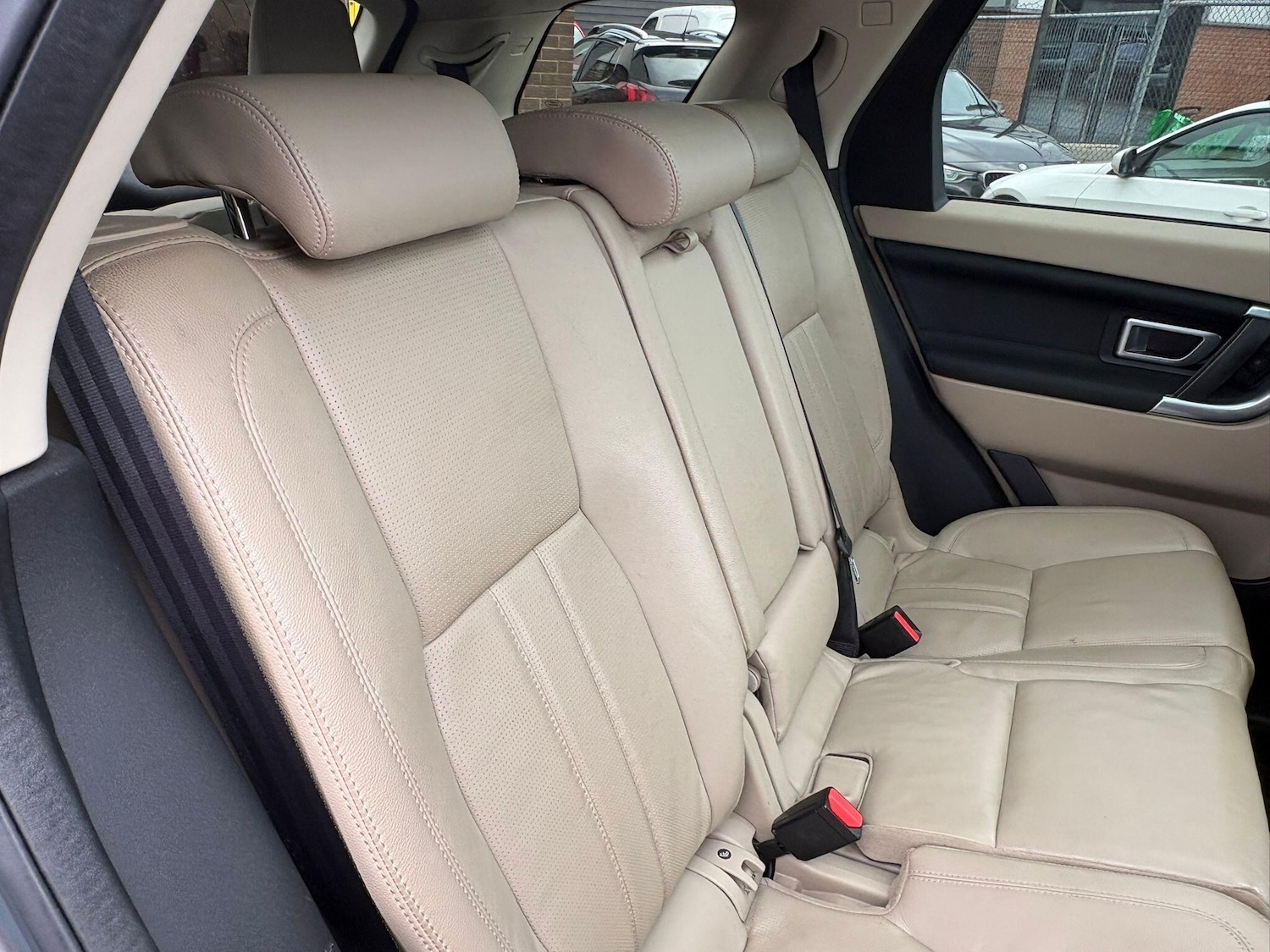 Used Land Rover Discovery Sport for sale - 78115881: Photo 18