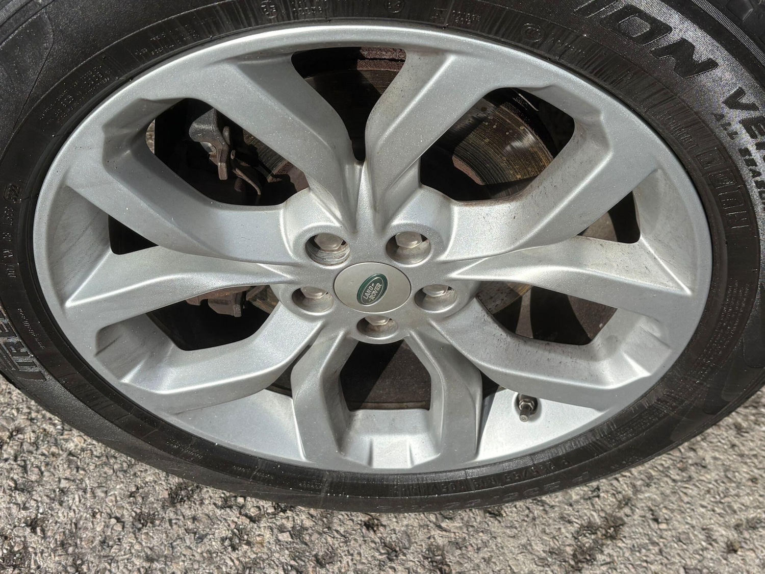 Used Land Rover Discovery Sport for sale - 78115881: Photo 32