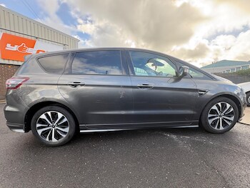 Used Ford S-Max 2019 for sale - 78301497: Photo
