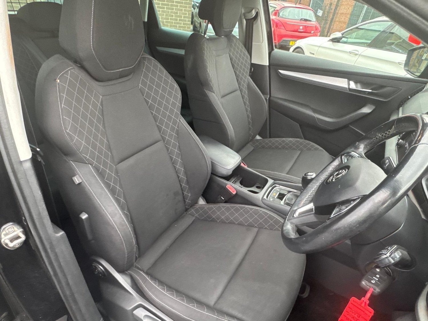 Used Skoda Karoq 2018 for sale - 77330955: Photo 14