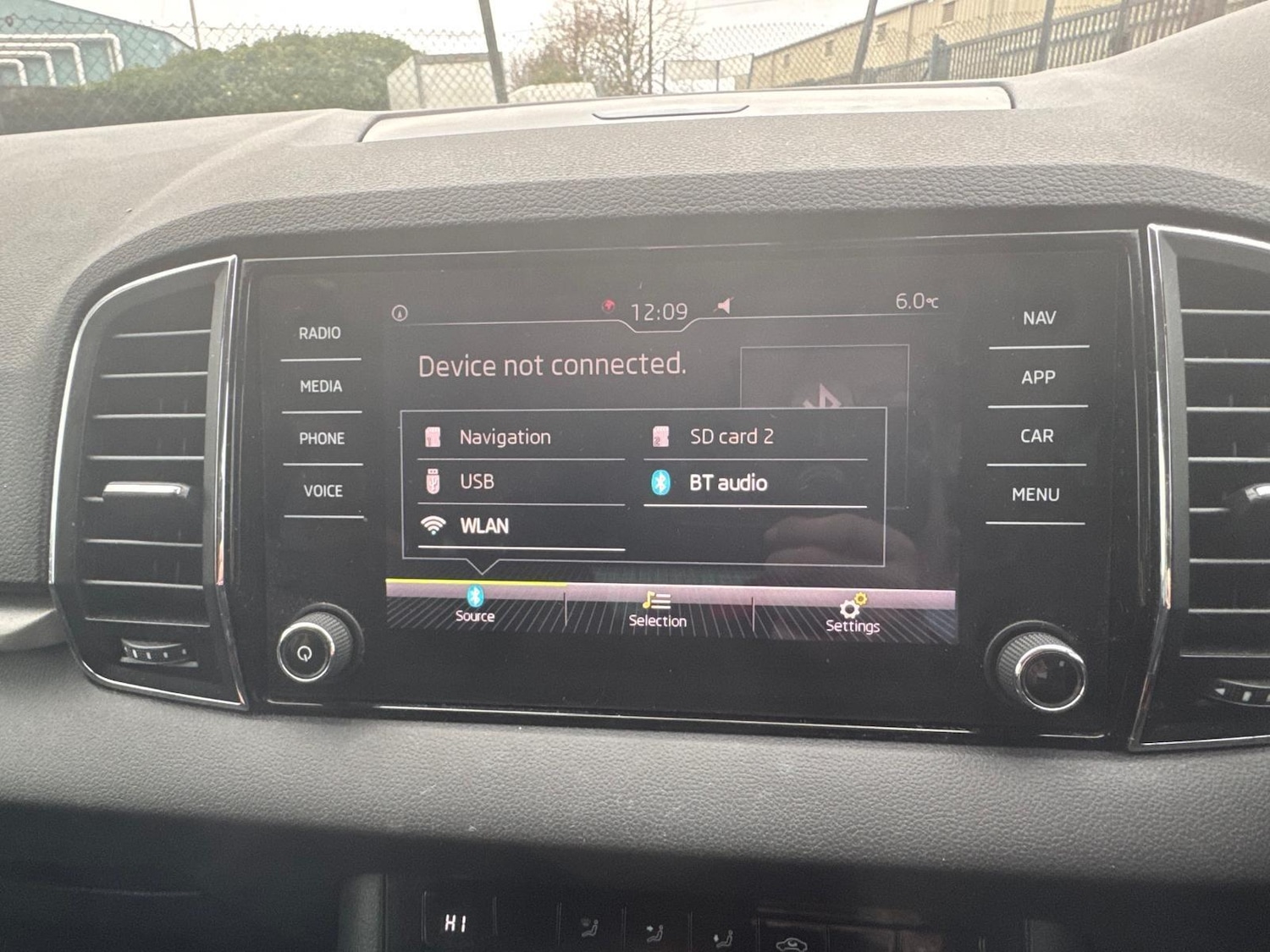 Used Skoda Karoq 2018 for sale - 77330955: Photo 35