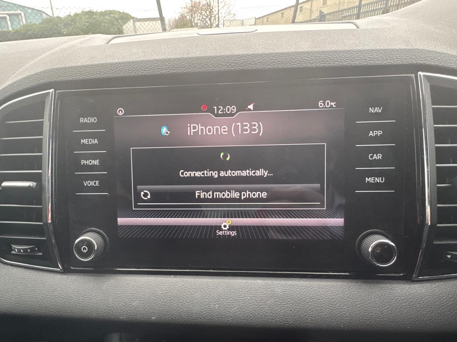 Used Skoda Karoq 2018 for sale - 77330955: Photo 36