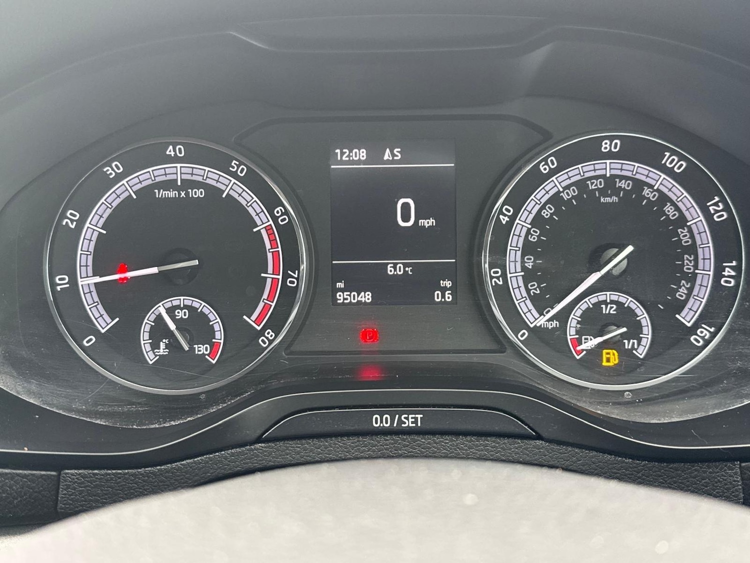 Used Skoda Karoq 2018 for sale - 77330955: Photo 40