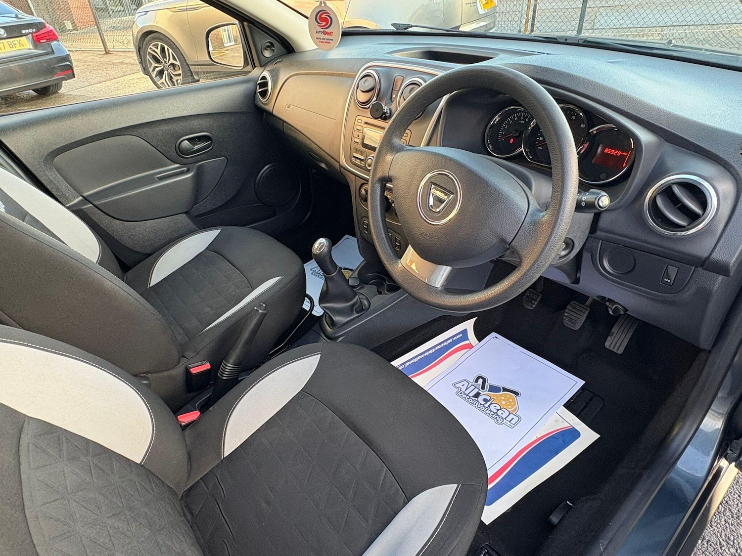 Used Dacia Sandero Stepway 2016 for sale - 76926794: Photo 14