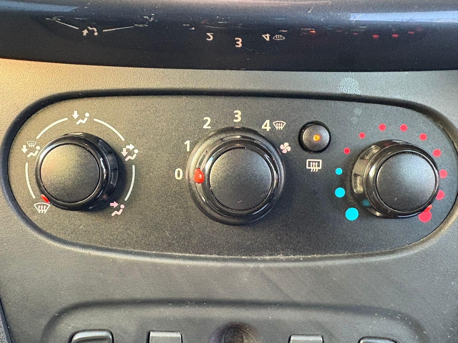 Used Dacia Sandero Stepway 2016 for sale - 76926794: Photo 20