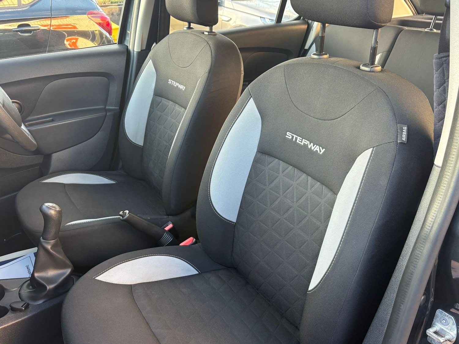 Used Dacia Sandero Stepway 2016 for sale - 76926794: Photo 41