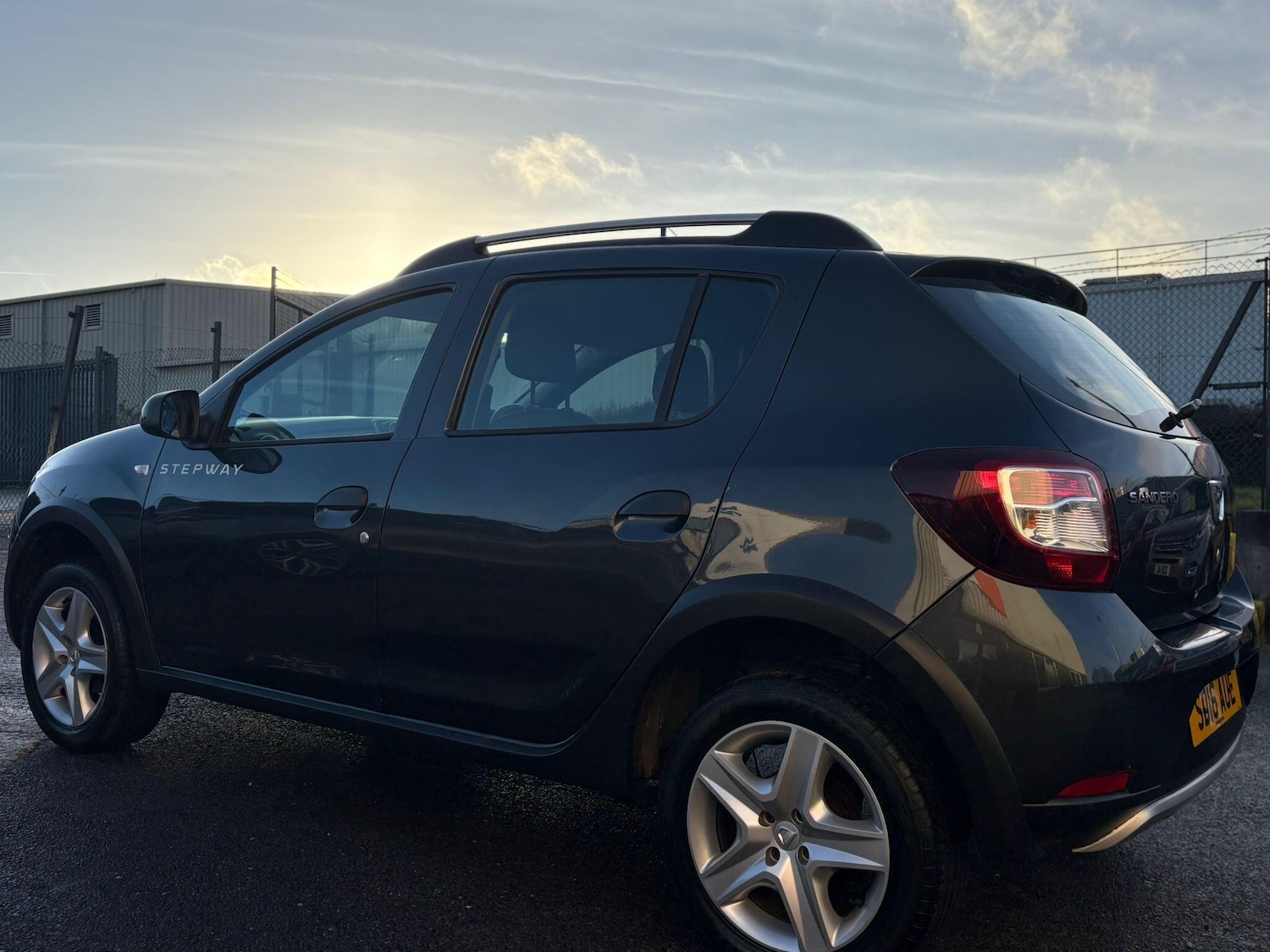 Used Dacia Sandero Stepway 2016 for sale - 76926794: Photo 8