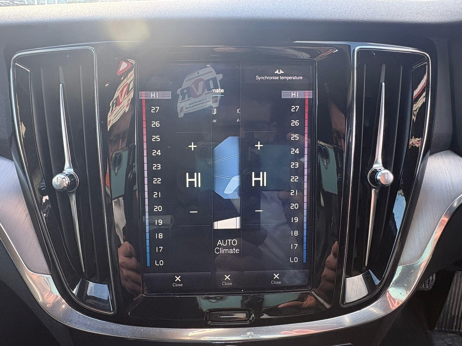 Used Volvo V60 2018 for sale - 77892647: Photo 37