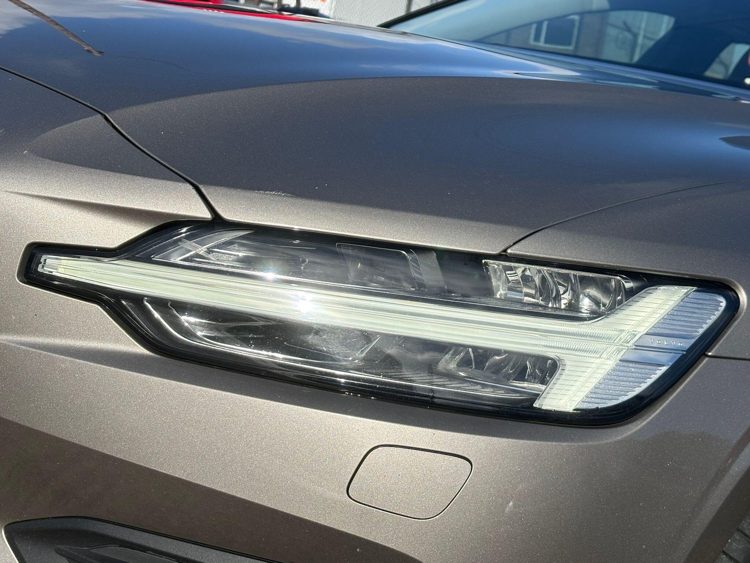 Used Volvo V60 2018 for sale - 77892647: Photo 47