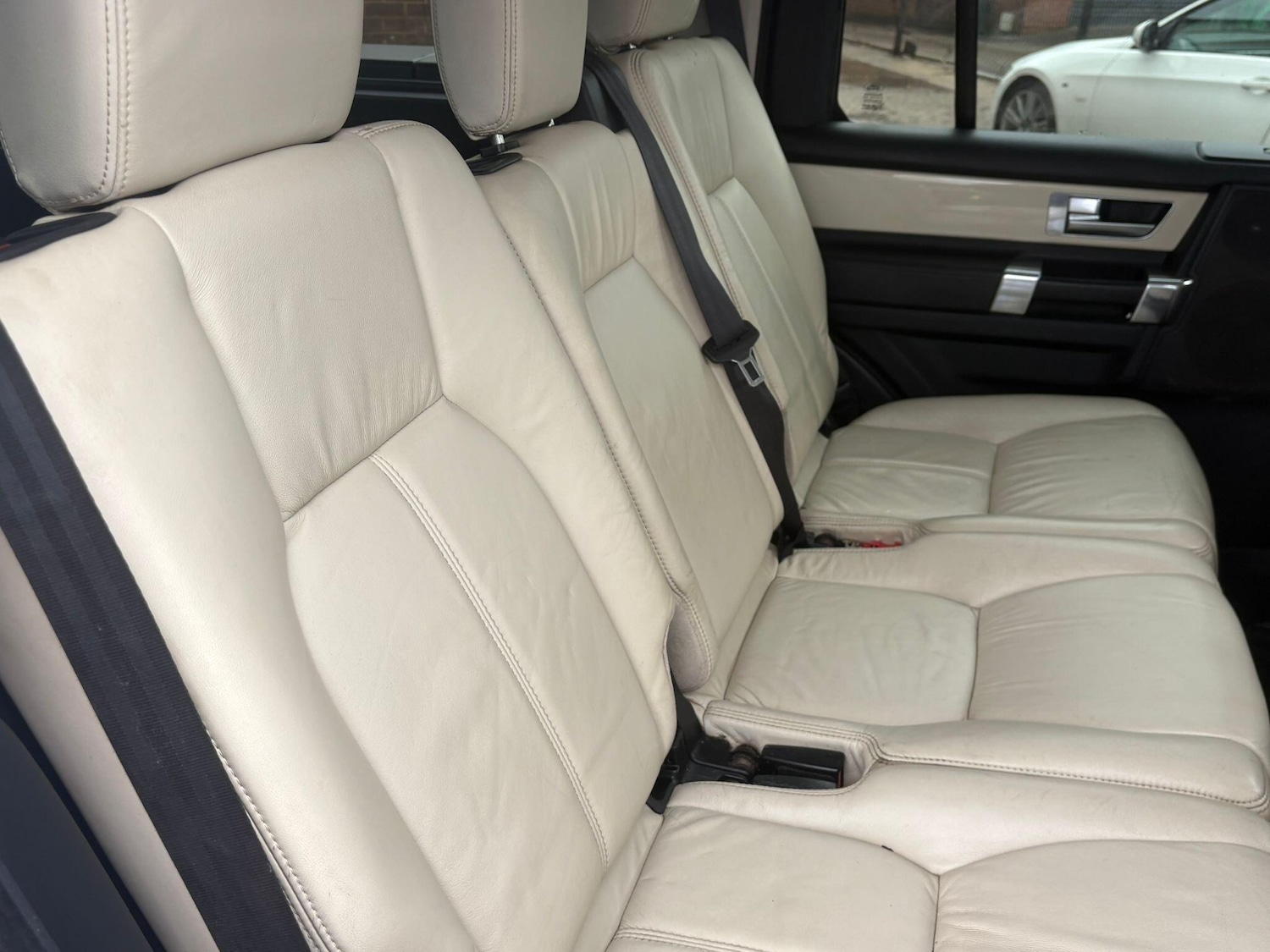 Used Land Rover Discovery 2014 for sale - 78062761: Photo 28