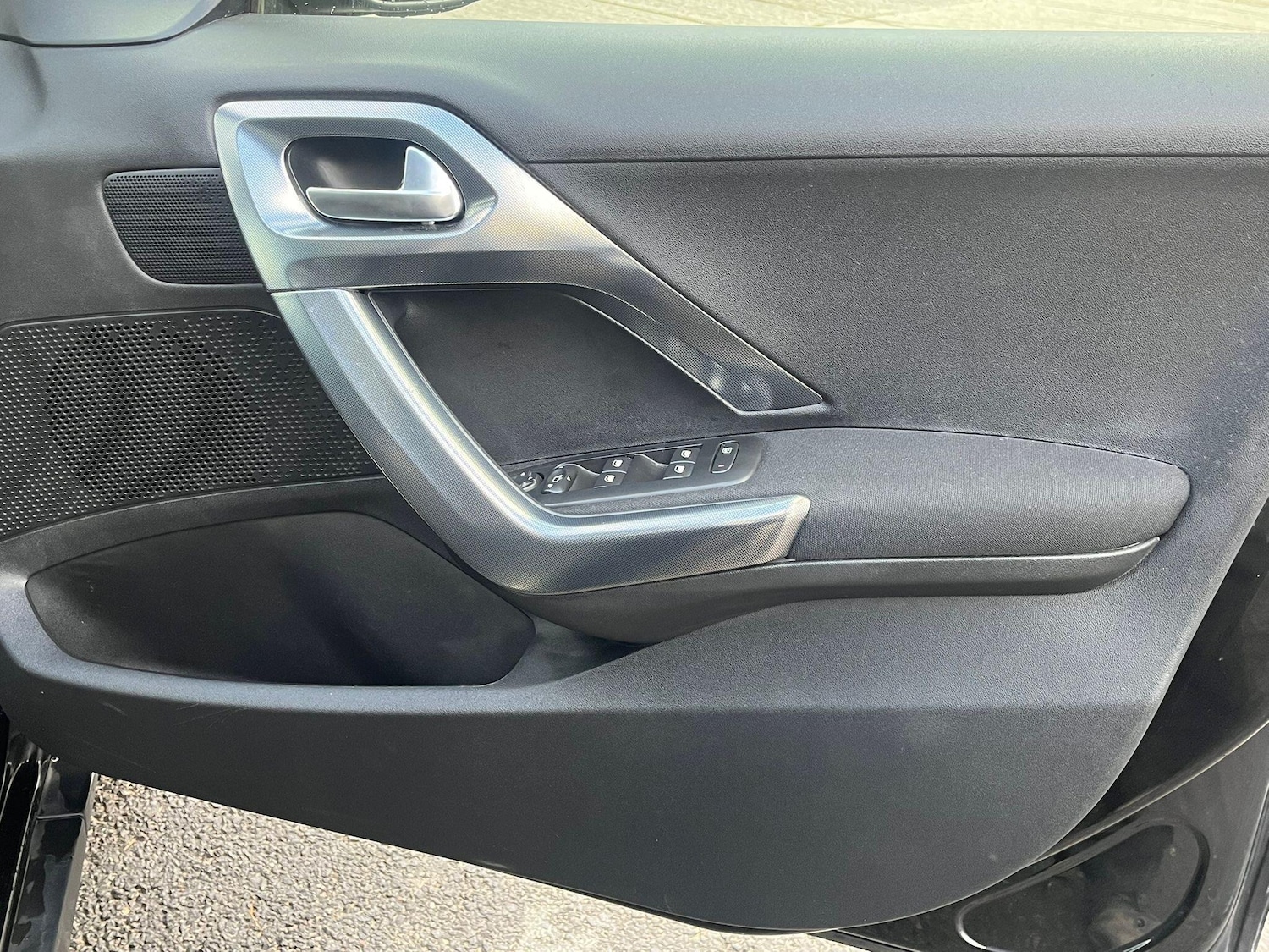 Used Peugeot 2008 2019 for sale - 77155947: Photo 25