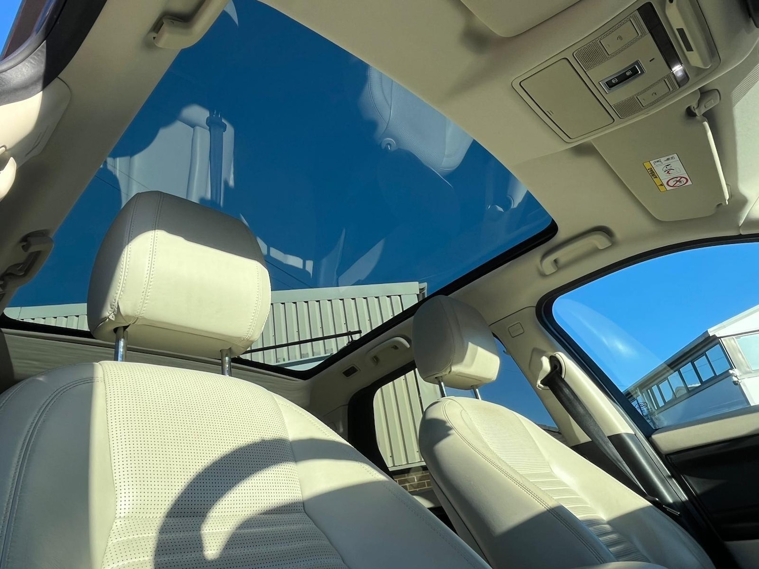 Used Land Rover Discovery Sport 2016 for sale - 76702127: Photo 43