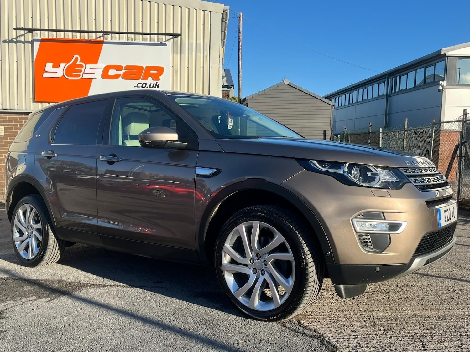 Used Land Rover Discovery Sport 2016 for sale - 76702127: Photo 5
