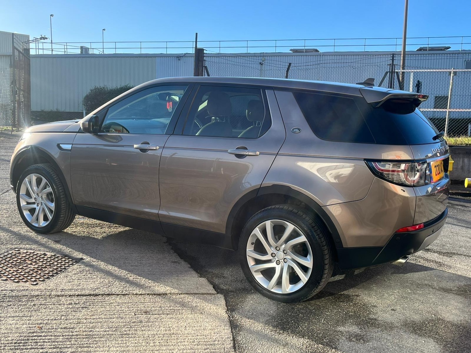 Used Land Rover Discovery Sport 2016 for sale - 76702127: Photo 9