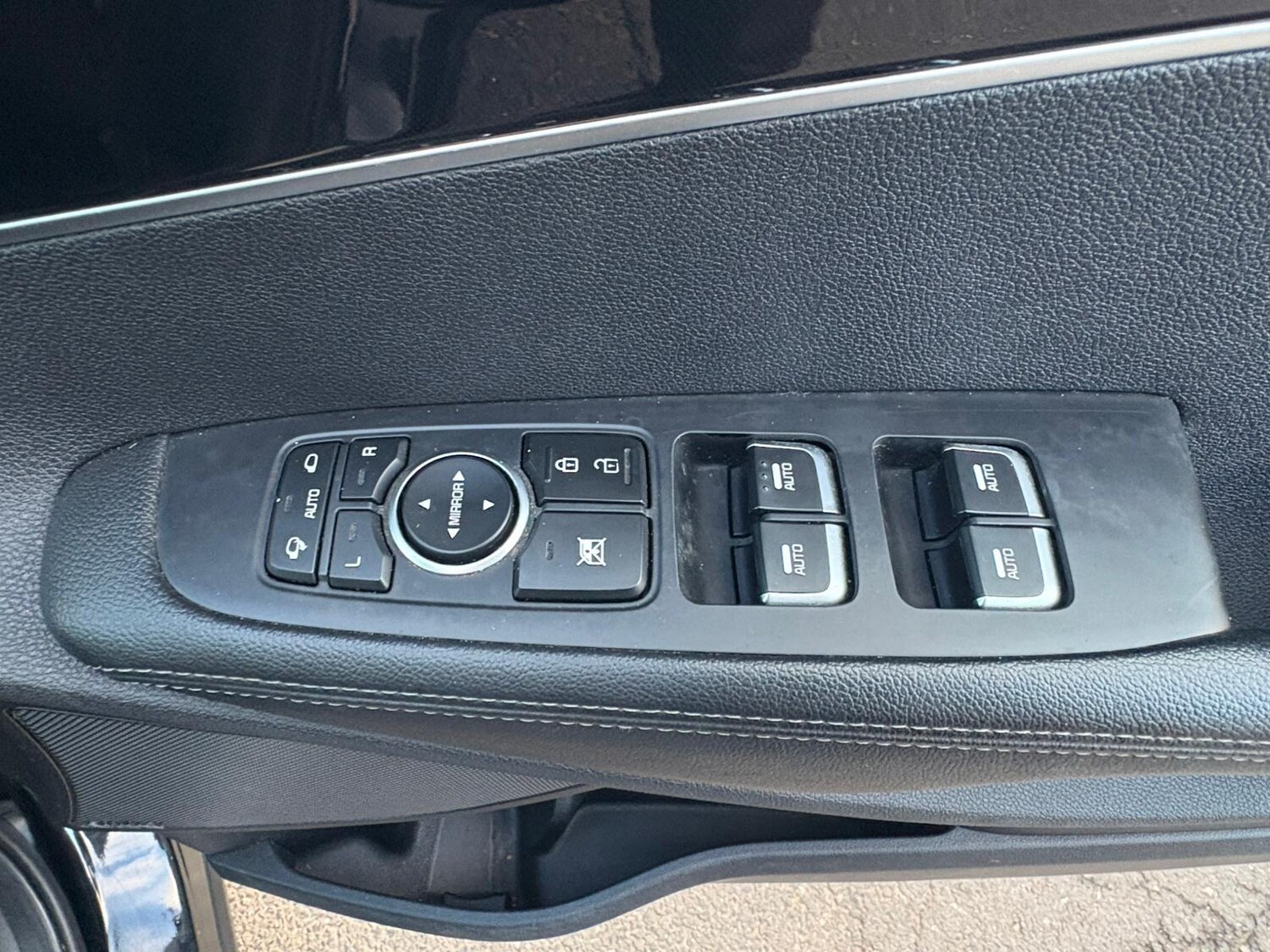 Used Kia Sorento 2015 for sale - 78058223: Photo 40