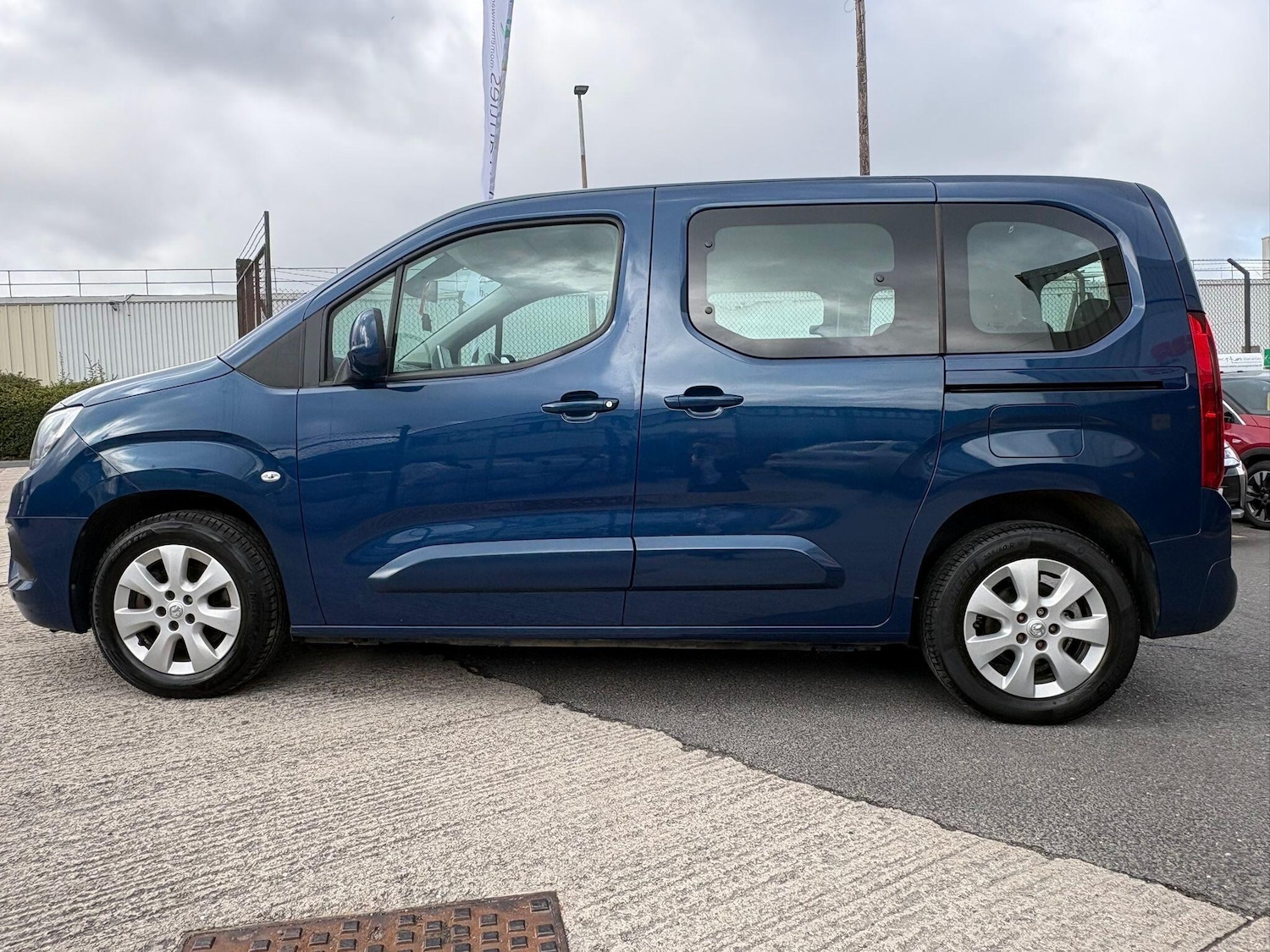 Used Vauxhall Combo Life 2019 for sale - 78073132: Photo 9