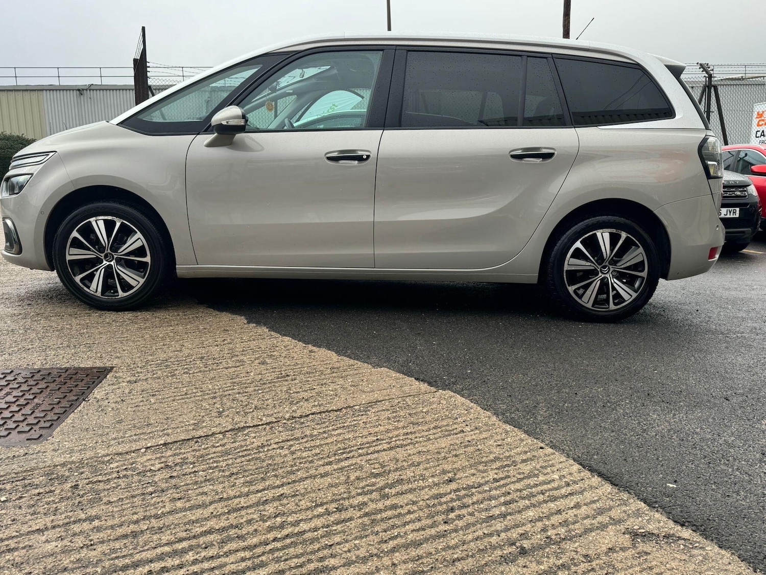 Used Citroen C4 Grand Picasso 2016 for sale - 77253629: Photo 5