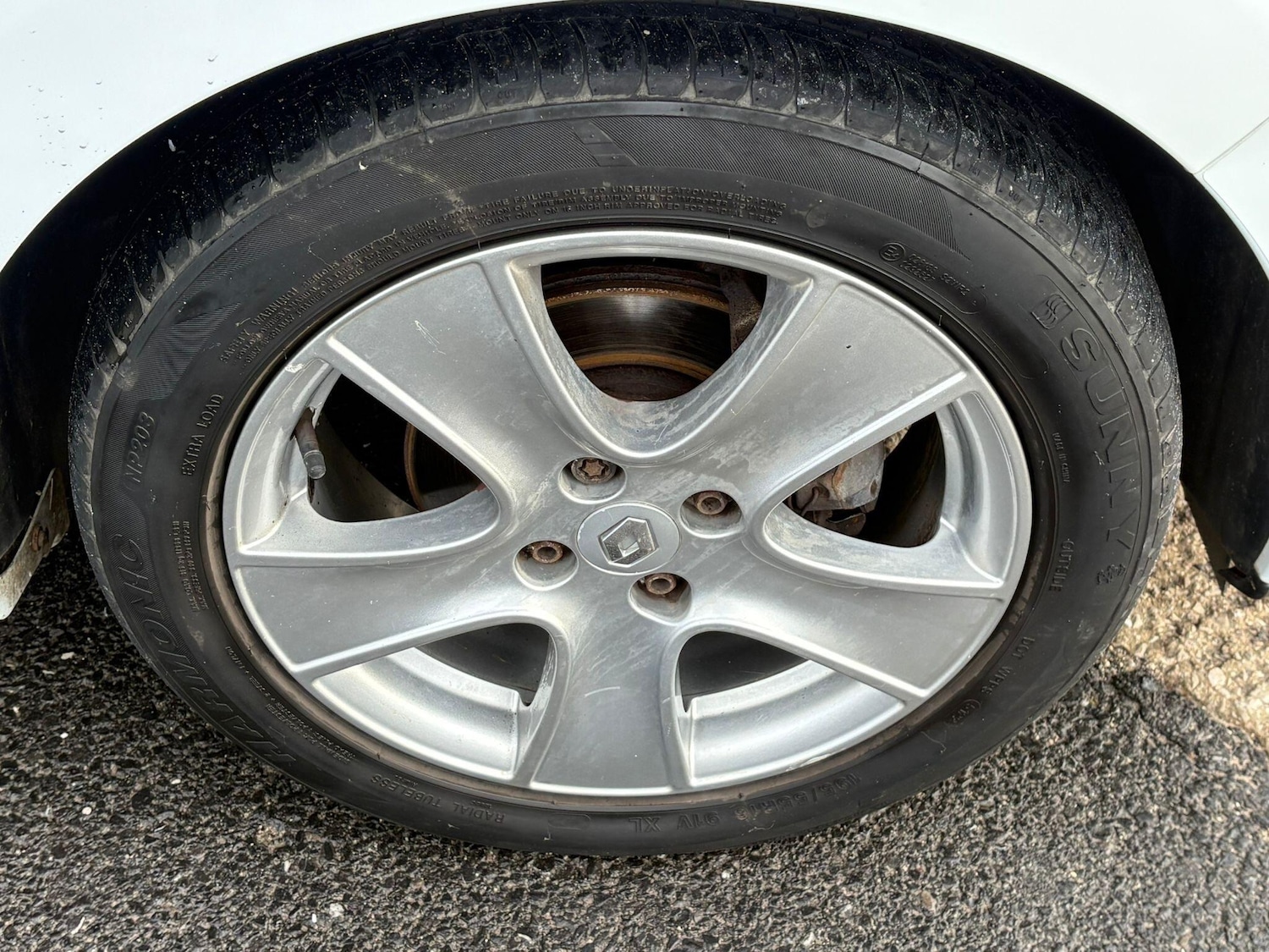 Used Renault Clio 2015 for sale - 76832186: Photo 22