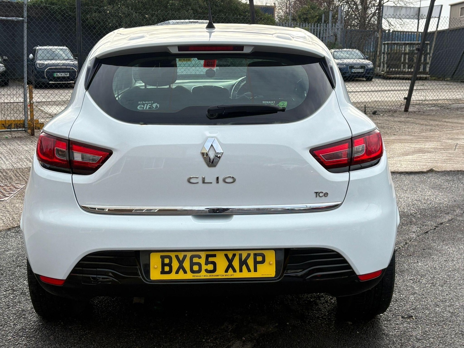 Used Renault Clio 2015 for sale - 76832186: Photo 7