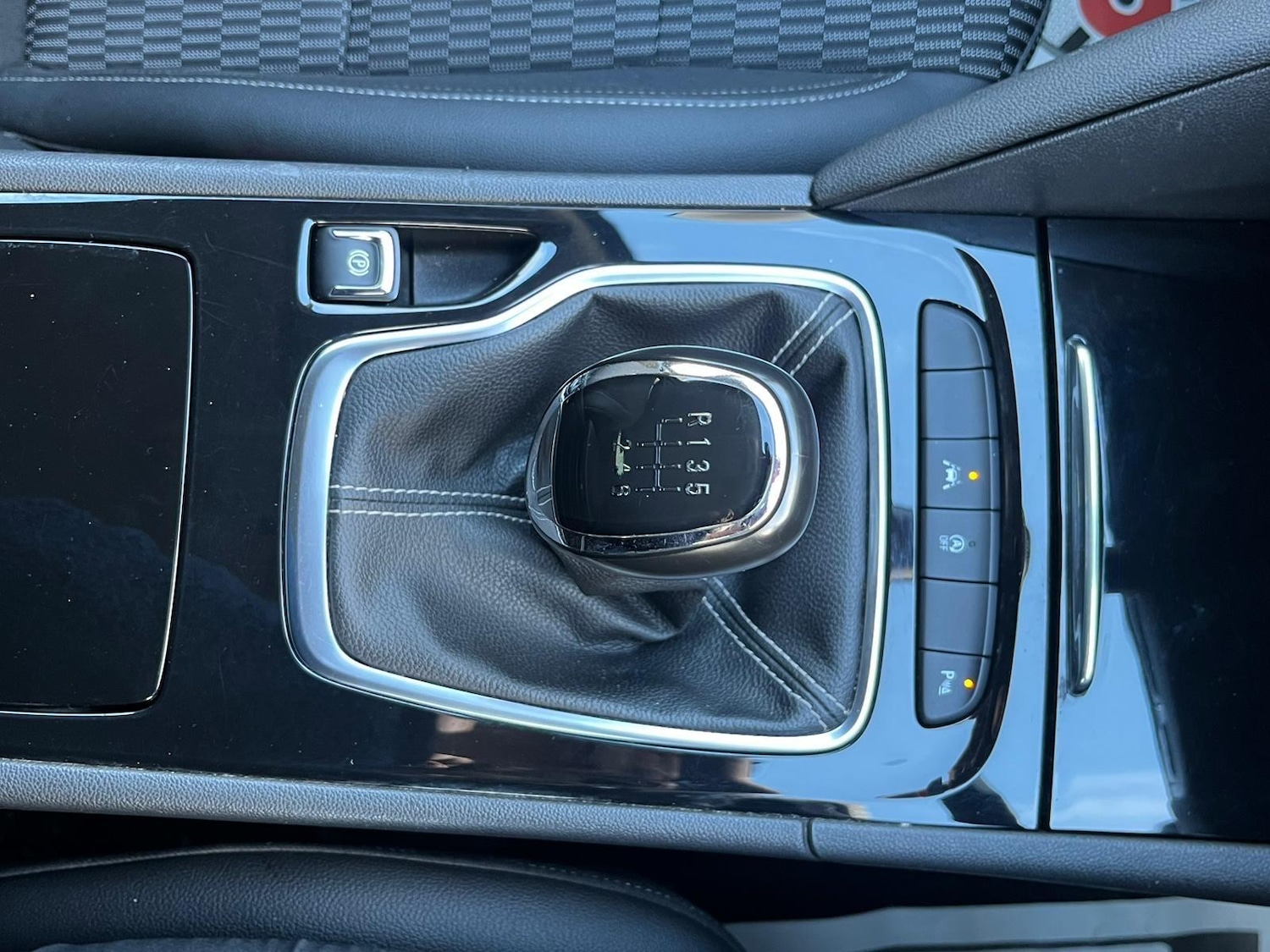 Used Vauxhall Insignia 2017 for sale - 76689996: Photo 19