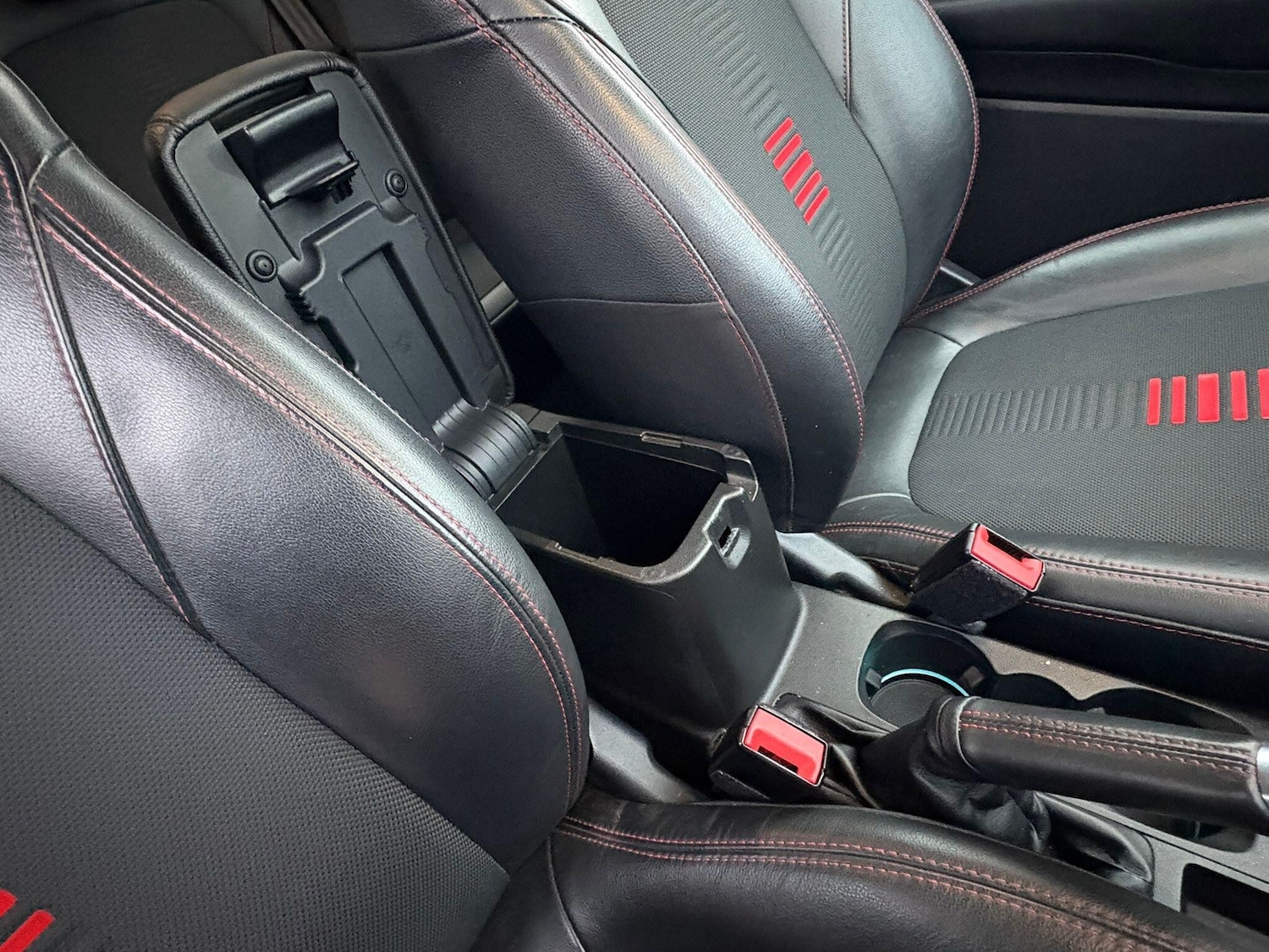 Used Ford Fiesta 2018 for sale - 77611930: Photo 67