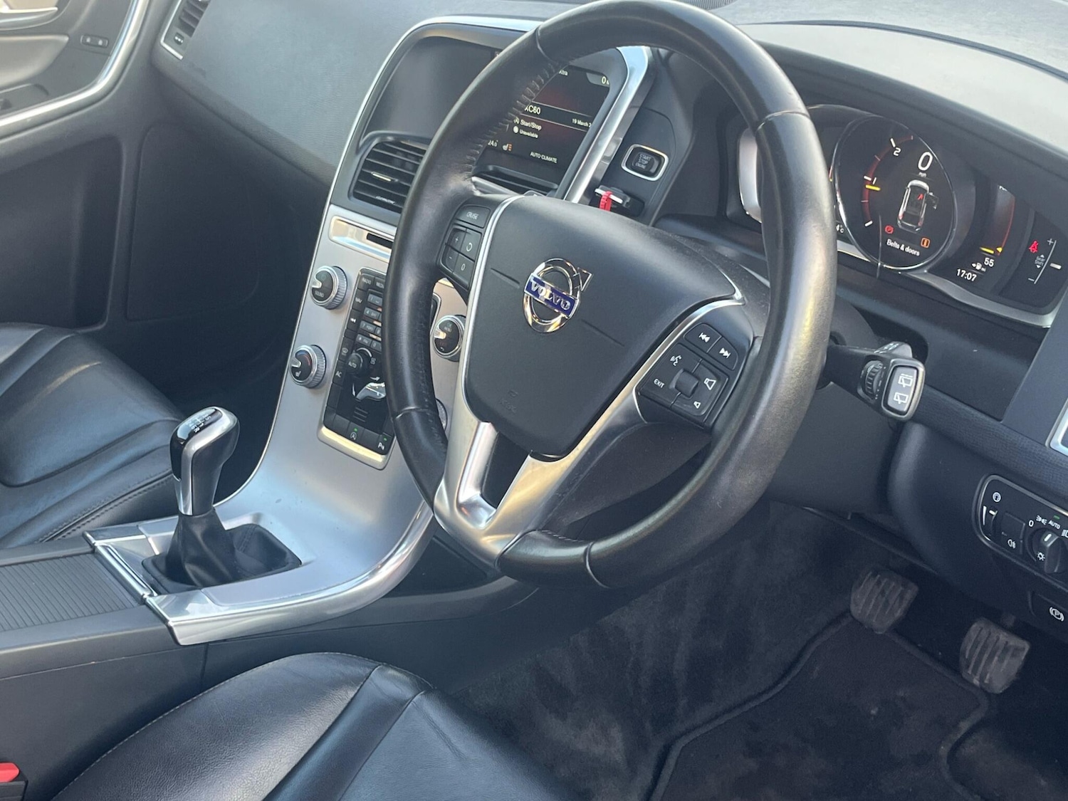 Used Volvo XC60 for sale - 77958477: Photo 17